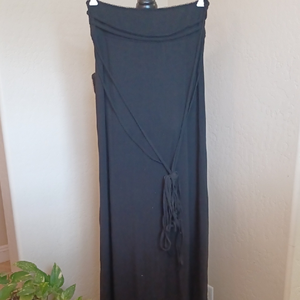 DOLLSKILL DARKER WAVES XXL BLACK MAXI SKIRT SITS LOW ON WAIST